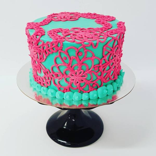 Hand Piped Pink and Teal Cake